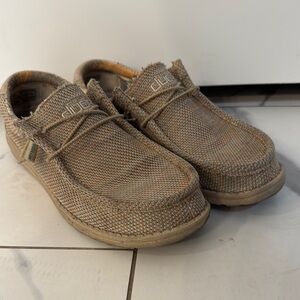 Hey Dude Men's Casual Beige Shoes